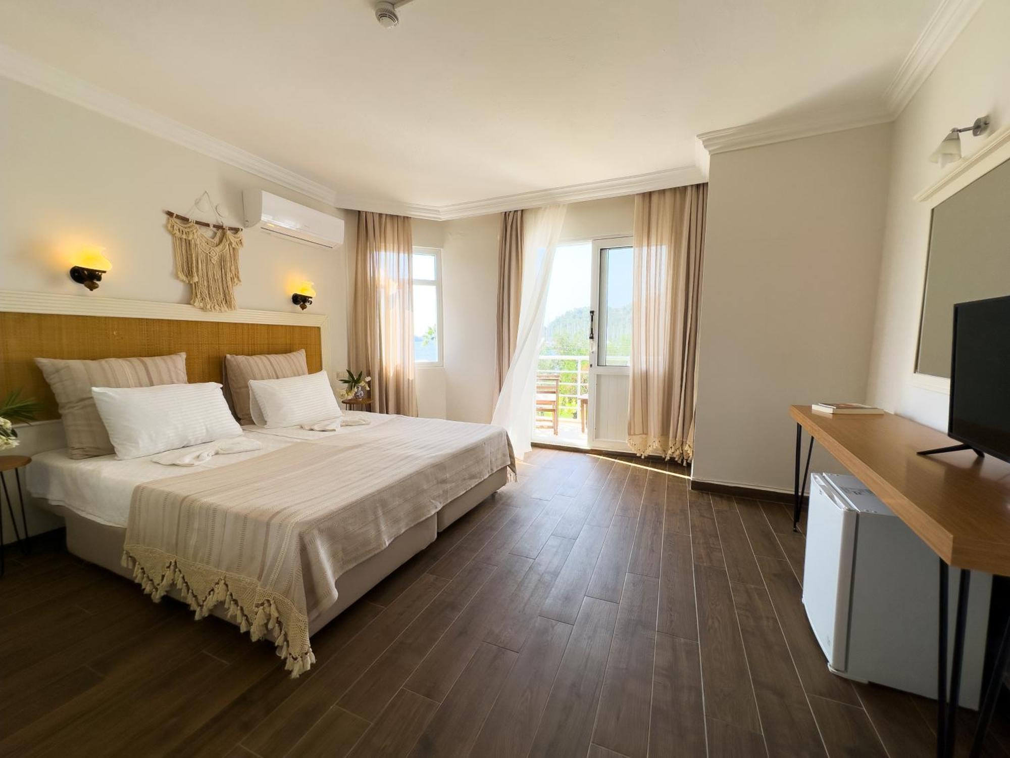 Chillos Beach Marmaris Exterior photo